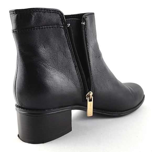 Bandolino Carrington Black Leather Ankle Boots Block Heel Gold Accents Size 6.5M - Picture 11 of 16